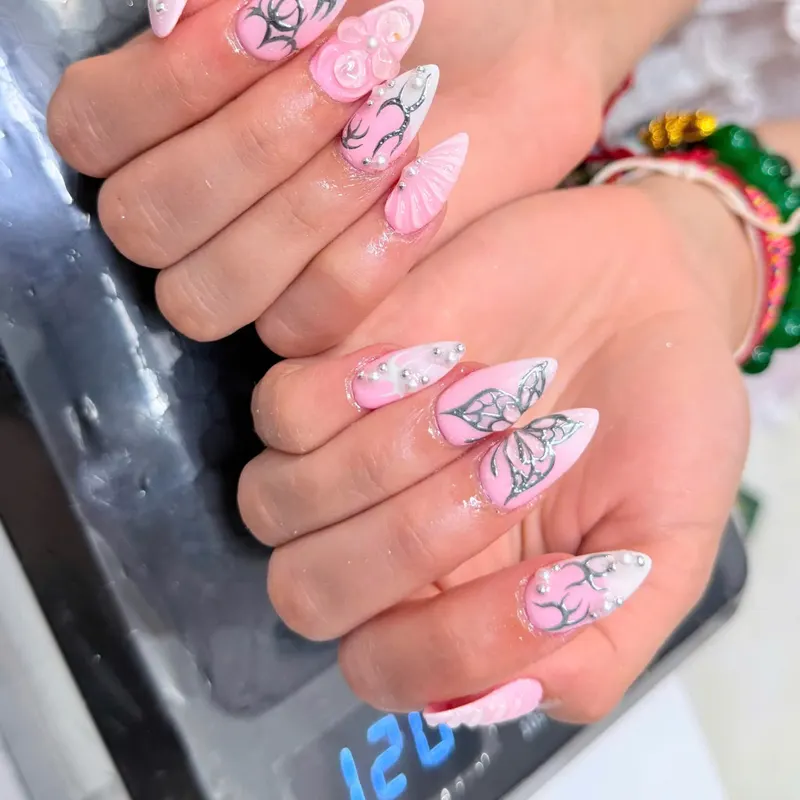 LENA Nails & Beauty Da Nang — 3D Charm & Blush Gel · 320K+